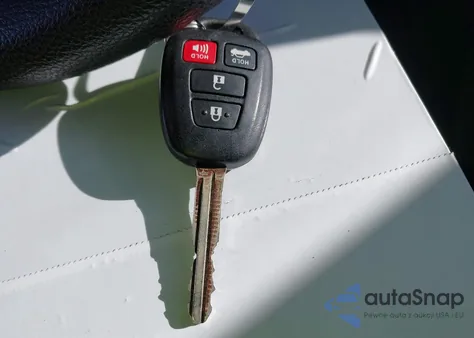 2014 Toyota Corolla Le z USA, uszkodzony, nr VIN 2T1BURHE2EC062370